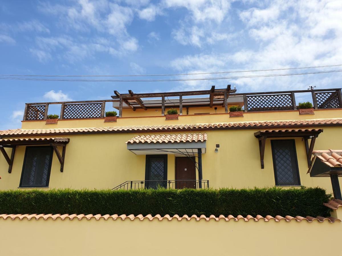 Fly In The World B&B Fiumicino Exterior foto